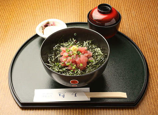 まぐろぶつ丼　イメージ